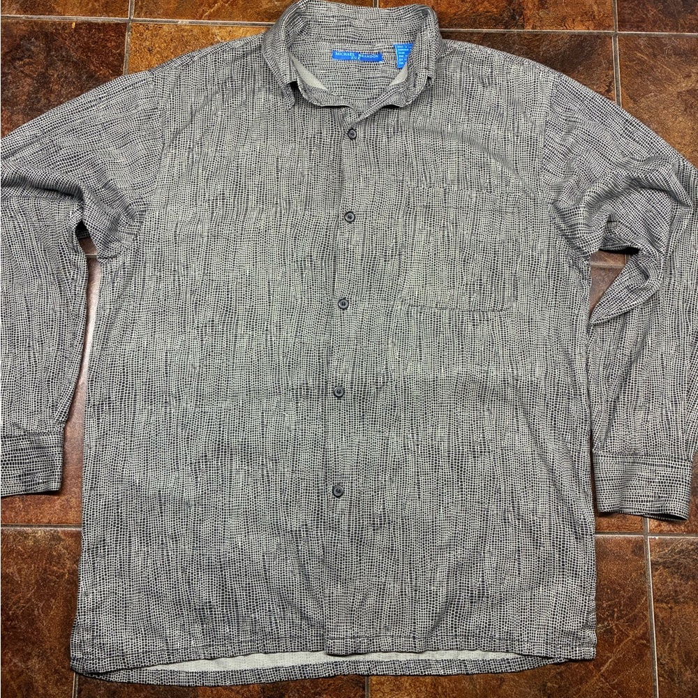 Michael Brandon Silk Black and White Casual Button-Down Shirt